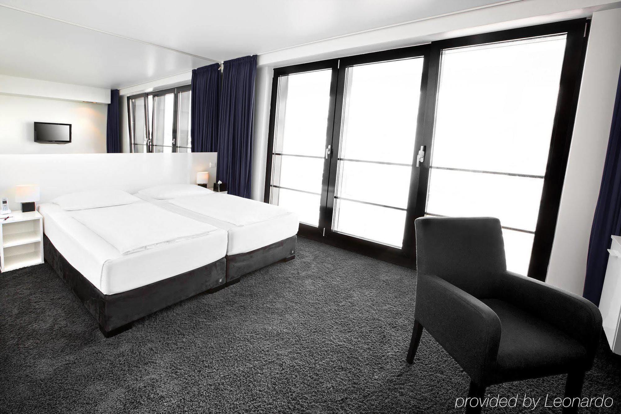 Lindemann's Hotel 3*