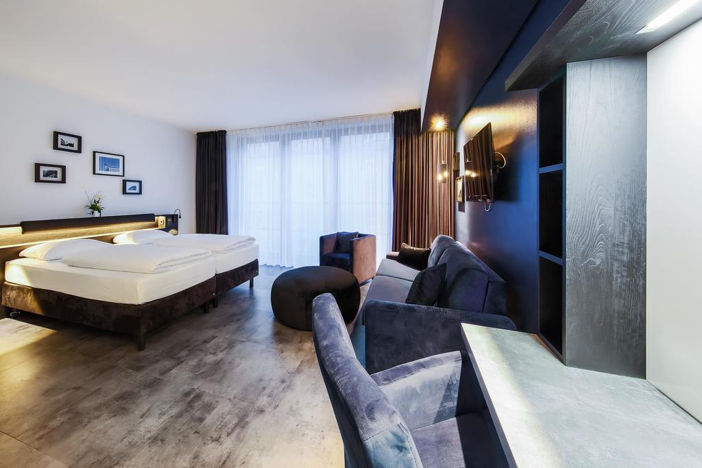 Lindemann's Hotel 3*