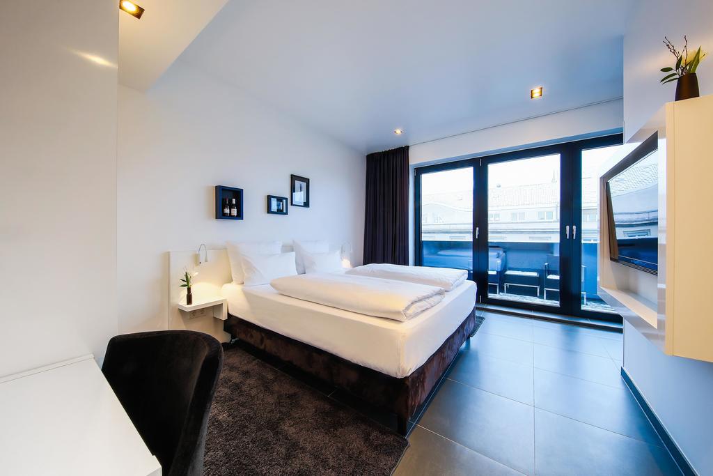 Lindemann's Hotel