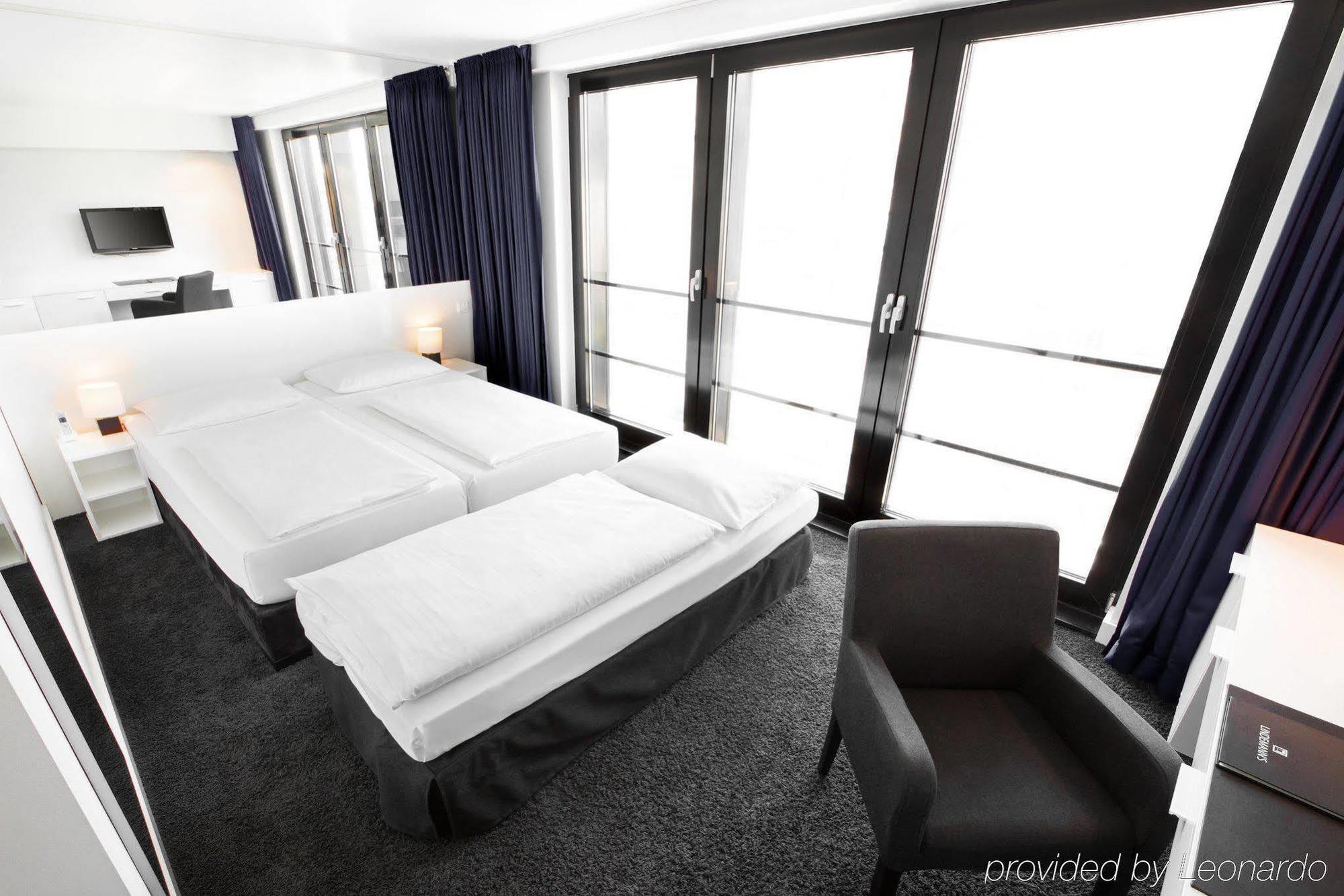 Lindemann's Hotel 3*